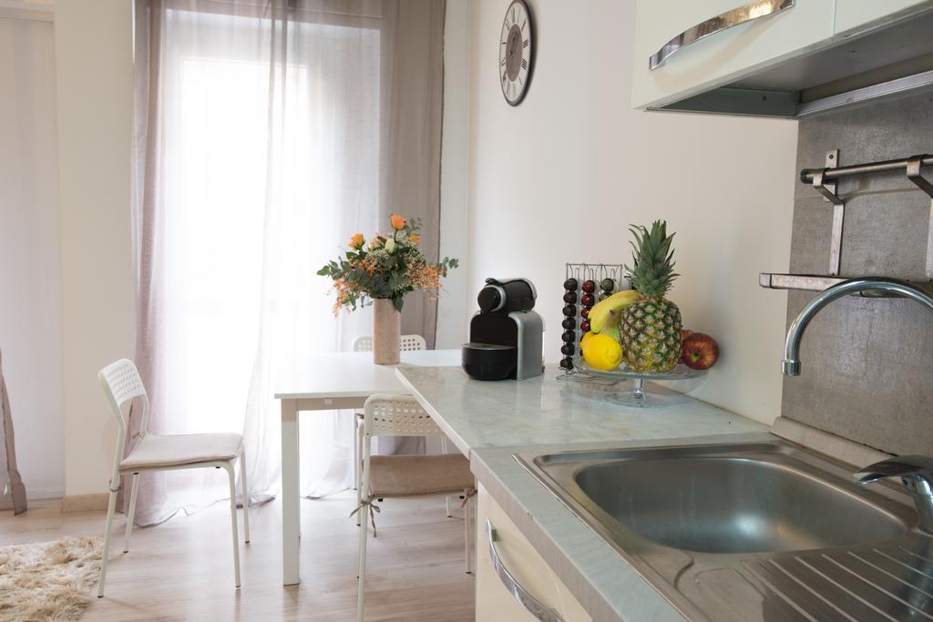 Ostia Holiday Levante Extérieur photo